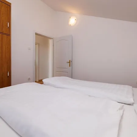 Apartment Brana Dramalj