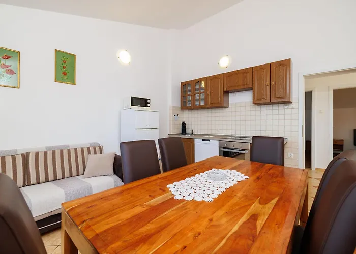 Apartment Brana *