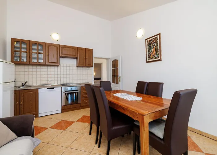 Apartment Brana *